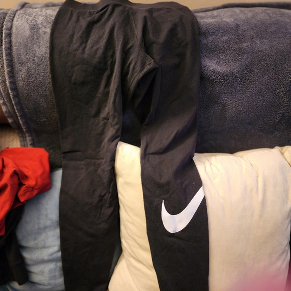 Athletic leggings - Picture 5 of 9